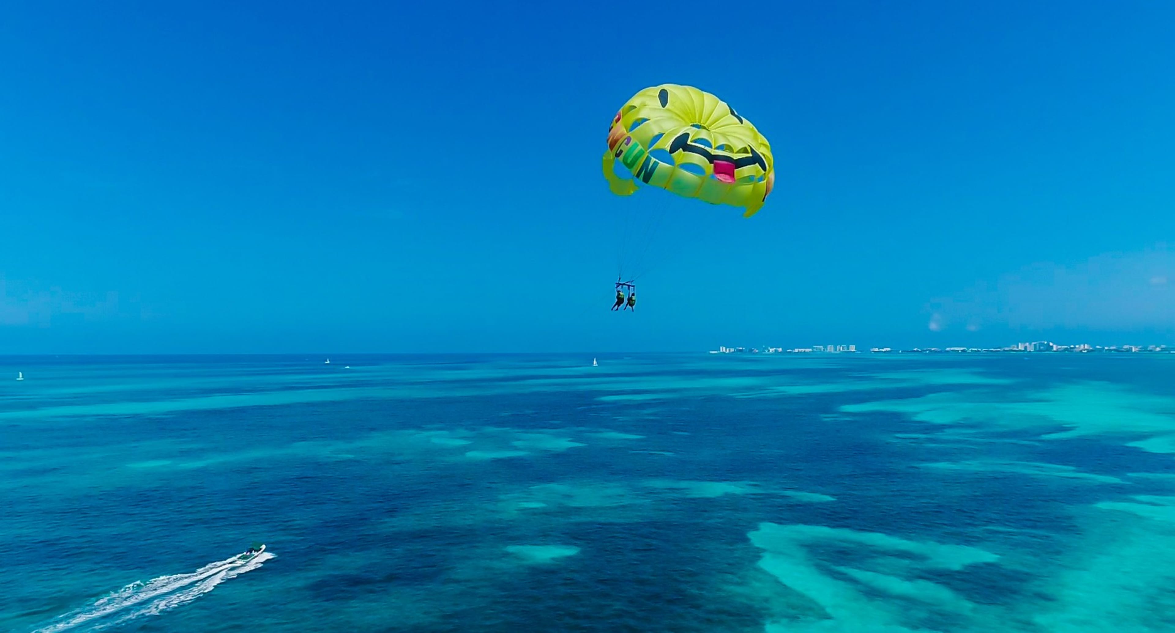 Parasail Cancun Tickets Discounts With A Go Cancun Pass